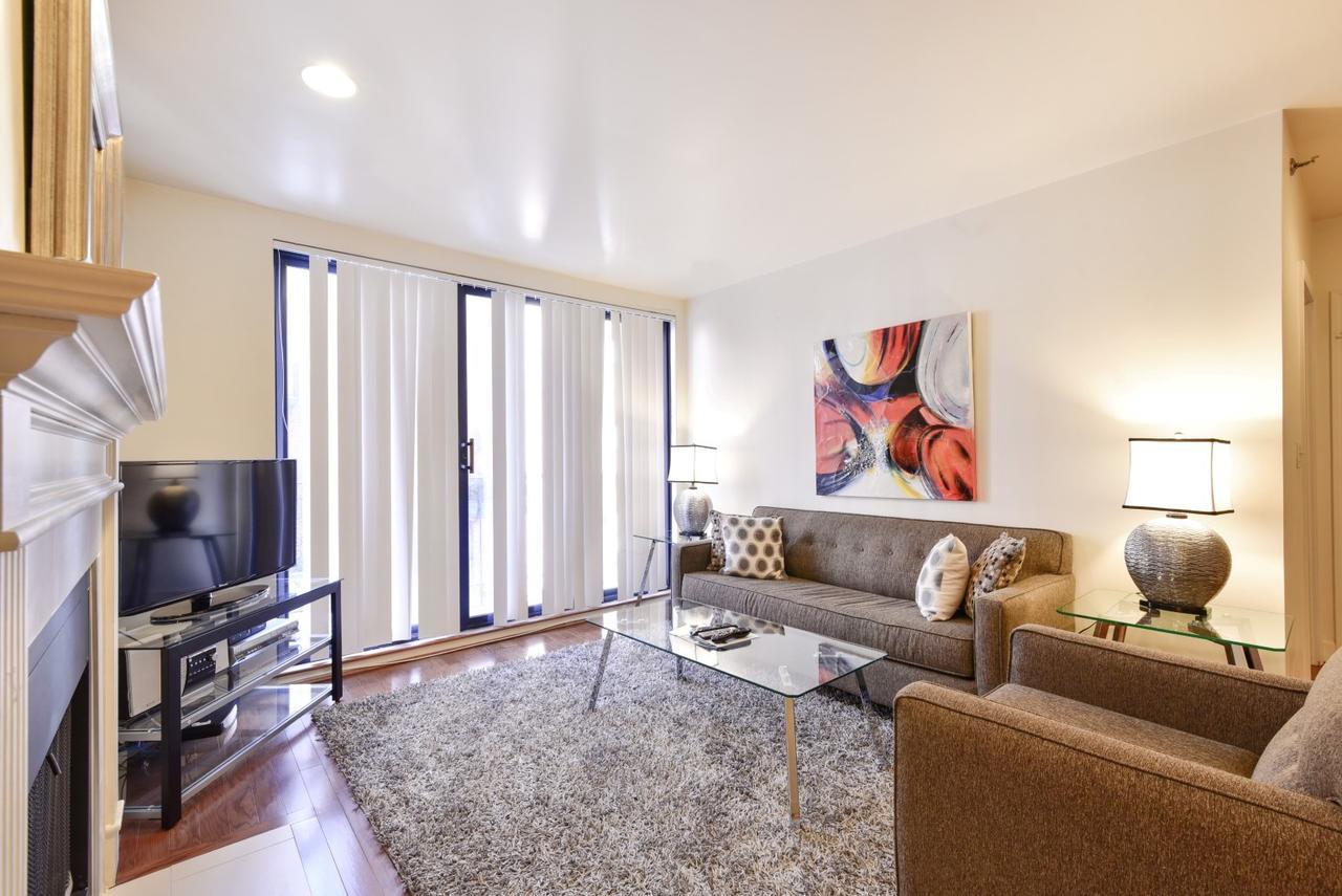 Global Luxury Back Bay Appartamento